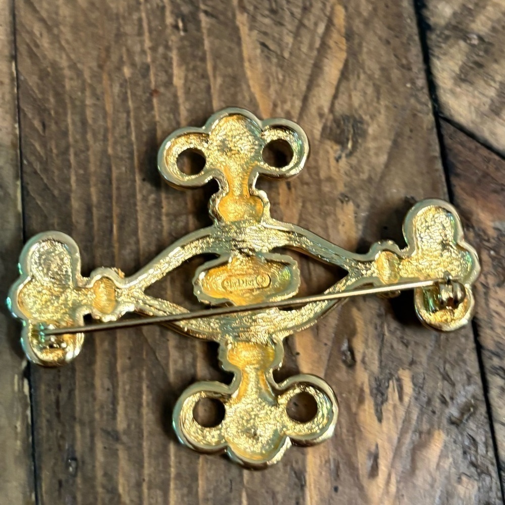 Vintage Christian Dior Designer Gold Tone Cross Form Jewelry Brooch - Picture 2 of 2
